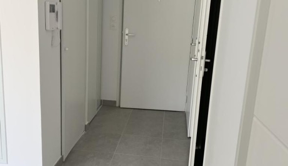 Logement �tudiant T2 &agrave; Les Adrets de l'Est�rel (83600)