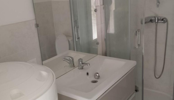 Logement �tudiant T2 &agrave; Les Adrets de l'Est�rel (83600)