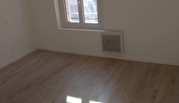 Logement �tudiant T2 &agrave; Les Adrets de l'Est�rel (83600)