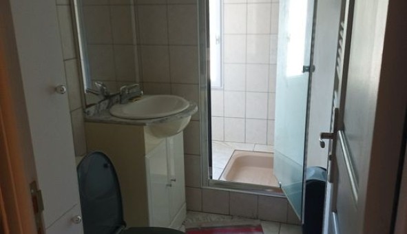 Logement �tudiant T2 &agrave; Les Angles sur Corr�ze (19000)