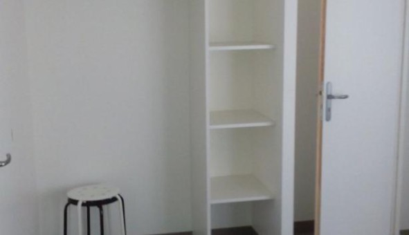 Logement tudiant T2 à Les Artigues de Lussac (33570)