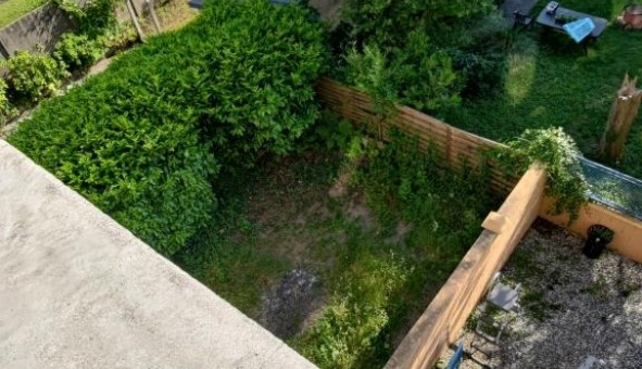 Logement tudiant T2 à Les Ayvelles (08000)