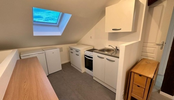 Logement tudiant T2 à Les Ayvelles (08000)