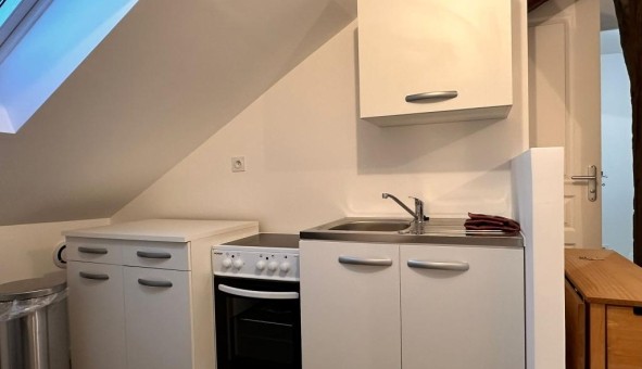 Logement tudiant T2 à Les Ayvelles (08000)