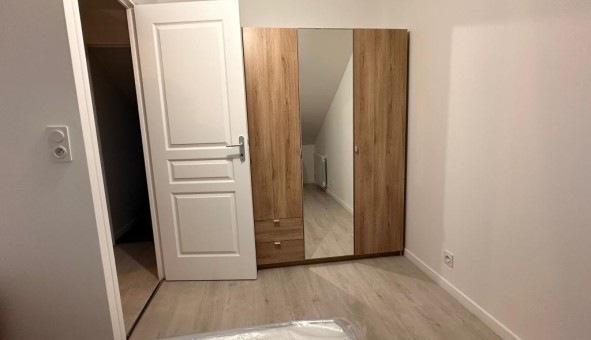 Logement tudiant T2 à Les Ayvelles (08000)