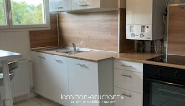 Logement tudiant T2 à Les Ayvelles (08000)