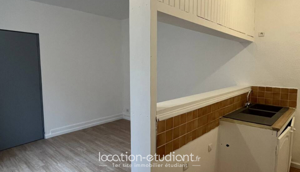 Logement �tudiant T2 &agrave; Les Ayvelles (08000)