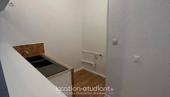 Logement �tudiant T2 &agrave; Les Ayvelles (08000)