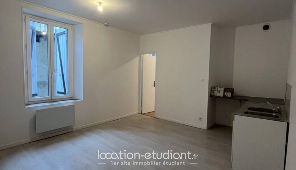 Logement �tudiant T2 &agrave; Les Ayvelles (08000)