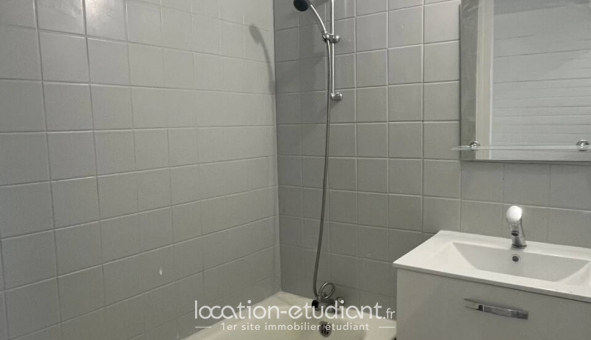 Logement �tudiant T2 &agrave; Les Ayvelles (08000)