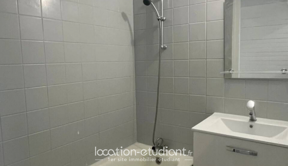 Logement �tudiant T2 &agrave; Les Ayvelles (08000)