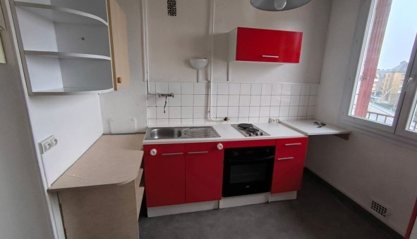 Logement �tudiant T2 &agrave; Les Ayvelles (08000)