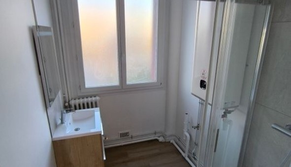 Logement �tudiant T2 &agrave; Les Ayvelles (08000)