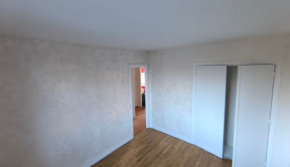 Logement �tudiant T2 &agrave; Les Ayvelles (08000)