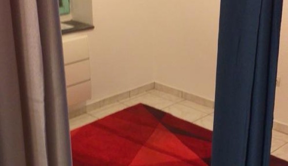 Logement �tudiant T2 &agrave; Les Barthes (82100)