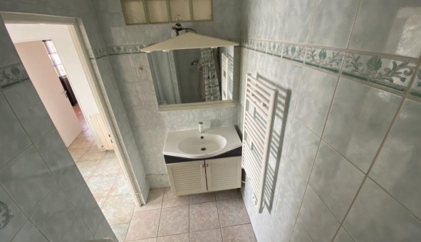 Logement tudiant T2 à Les Clayes sous Bois (78340)