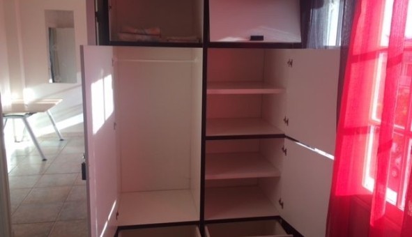 Logement �tudiant T2 &agrave; Les Clayes sous Bois (78340)