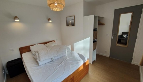Logement tudiant T2 à Les Essarts le Roi (78690)