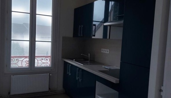 Logement �tudiant T2 &agrave; Les Essarts le Roi (78690)