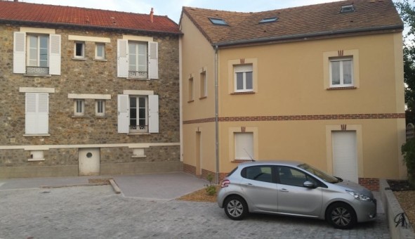 Logement �tudiant T2 &agrave; Les Essarts le Roi (78690)