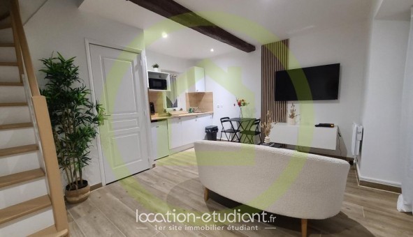Logement �tudiant T2 &agrave; Les Essarts le Roi (78690)