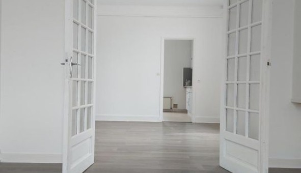 Logement �tudiant T2 &agrave; Les Essarts le Roi (78690)