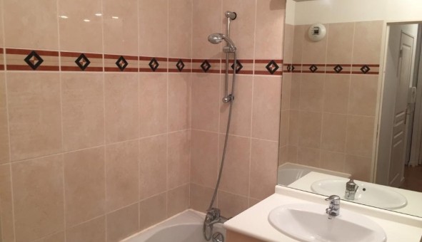 Logement tudiant T2 à Les Lilas (93260)