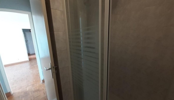 Logement tudiant T2 à Les Pavillons sous Bois (93320)