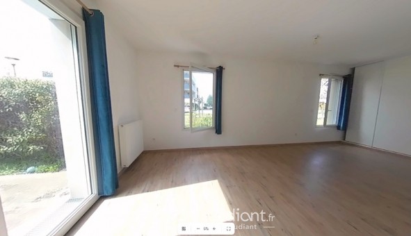 Logement �tudiant T2 &agrave; Les Ponts de C� (49130)