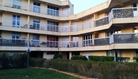 Logement �tudiant T2 &agrave; L�vis Saint Nom (78320)