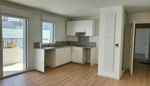 Logement tudiant Location T2 Vide Lille (59800)