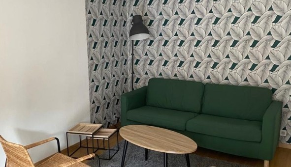 Logement étudiant Location T2 Vide Lille (59800)