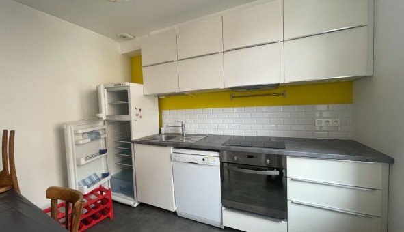 Logement tudiant Location T2 Vide Lille (59800)