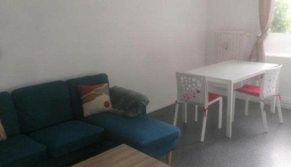 Logement tudiant Location T2 Vide Lille (59800)