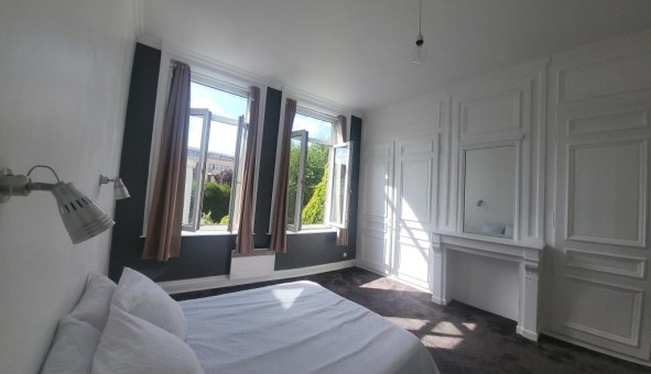 Logement étudiant Location T2 Vide Lille (59800)