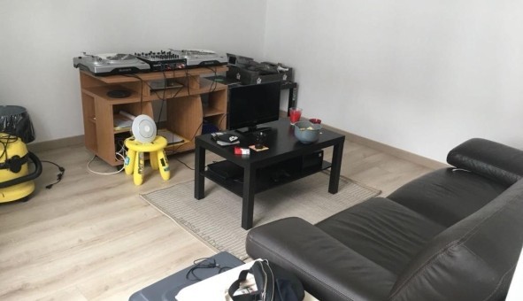Logement tudiant Location T2 Vide Lille (59800)