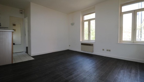 Logement tudiant Location T2 Vide Lille (59800)