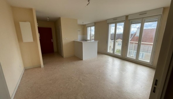 Logement étudiant Location T2 Vide Limoges (87280)