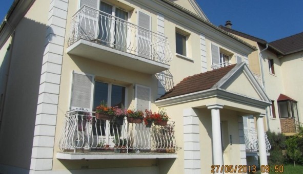 Logement étudiant Location T2 Vide Livry Gargan (93190)