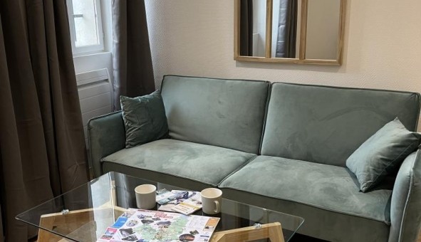 Logement étudiant Location T2 Vide Livry sur Seine (77000)