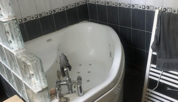 Logement tudiant T2 à Longueil Sainte Marie (60126)