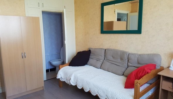 Logement tudiant T2 à Lorient (56100)