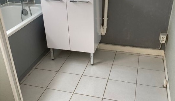 Logement �tudiant T2 &agrave; Luisant (28600)