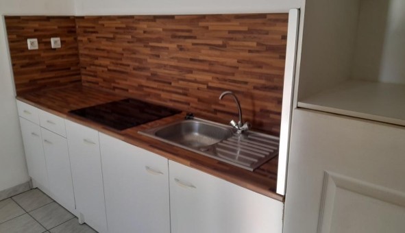 Logement tudiant T2 à Lunel (34400)