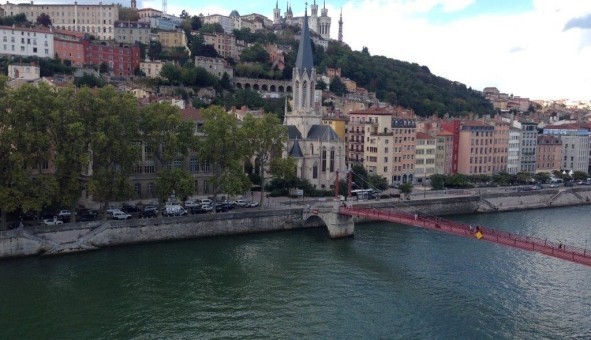 Logement tudiant T2 à Lyon 2me arrondissement (69002)