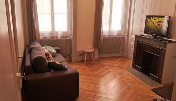 Logement tudiant T2 à Lyon 2me arrondissement (69002)