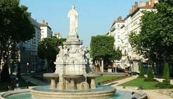 Logement �tudiant T2 &agrave; Lyon 2�me arrondissement (69002)