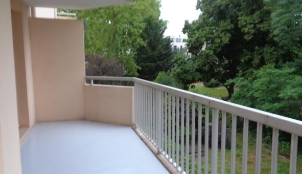 Logement tudiant Location T2 Vide Lyon 3me arrondissement (69003)