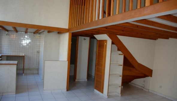 Logement tudiant Location T2 Vide Lyon 4me arrondissement (69004)