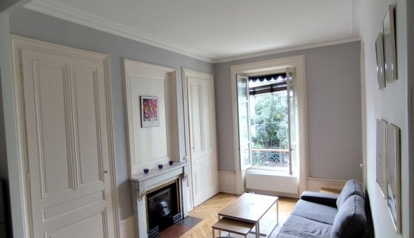 Logement tudiant Location T2 Vide Lyon 6me arrondissement (69006)